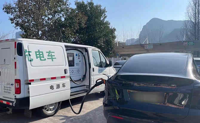 宜良汽车搭电