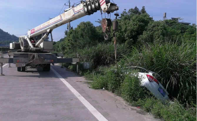 宜良重载吊车救援 宜良重载吊车救援